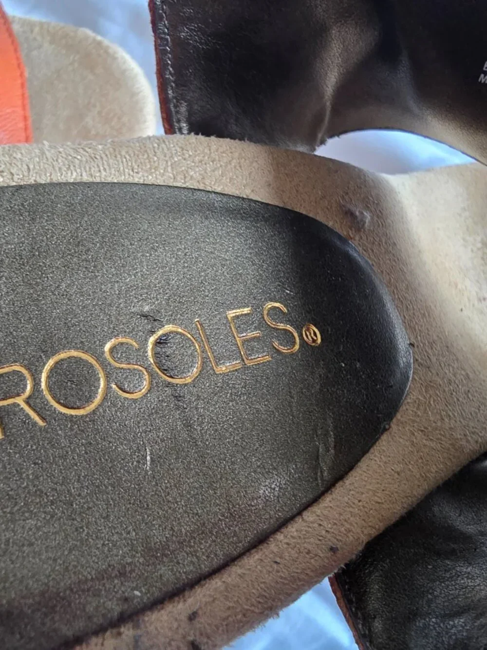 AEROSOLES straps orange